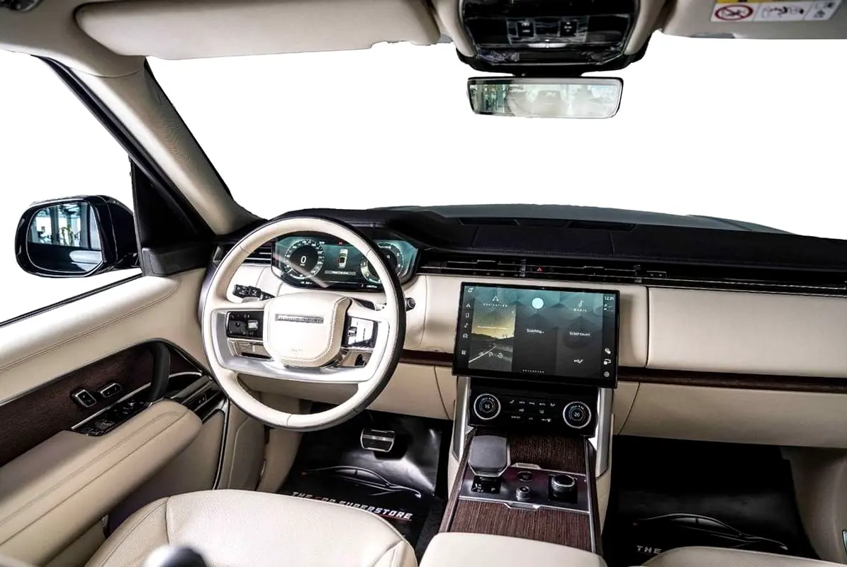 LAND ROVER Range Rover Autobiography 2023 - photo 12 - Import Émirats | International Cars