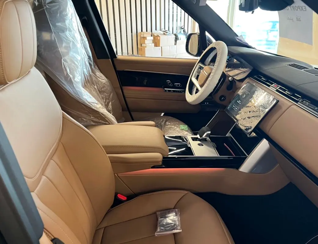 LAND ROVER Range Rover HSE 2026 - photo 5 - Import Émirats | International Cars