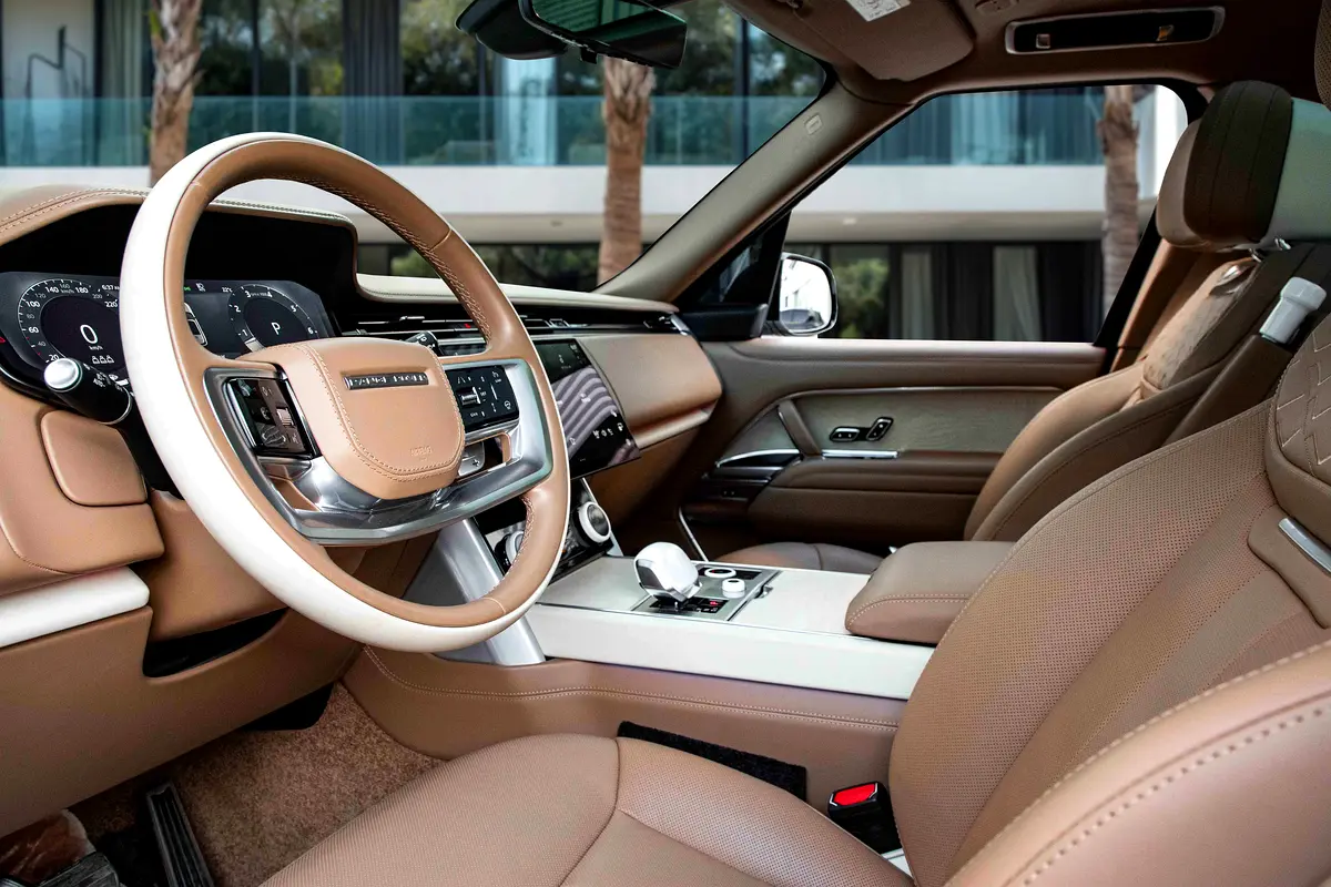 LAND ROVER Range Rover SV 2023 - photo 9 - Import Émirats | International Cars