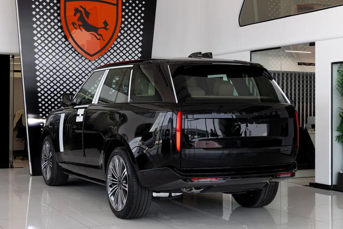 LAND ROVER Range Rover Vogue HSE 2026 - photo 6 - Import Émirats | International Cars