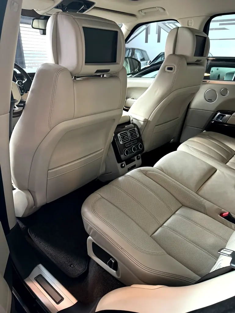LAND ROVER Range Rover Supercharged 2014 - photo 6 - Import Émirats | International Cars