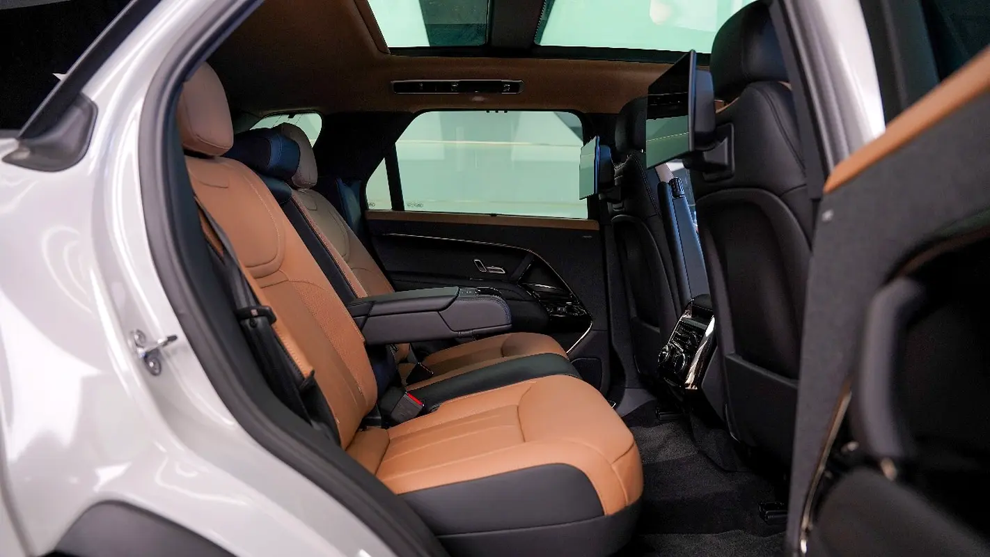 LAND ROVER Range Rover Sport Autobiography 2025 - photo 12 - Import Émirats | International Cars