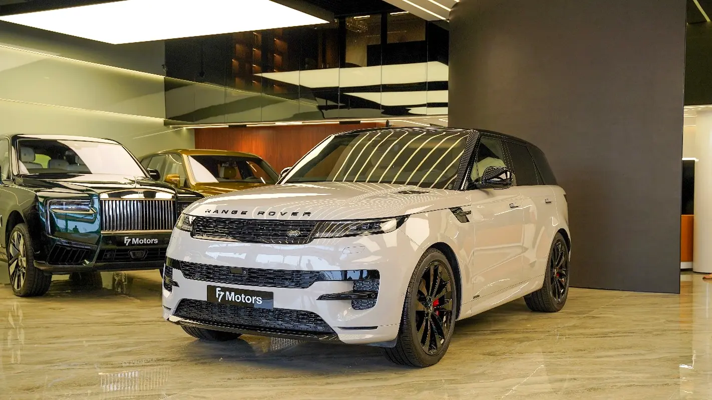 LAND ROVER Range Rover Sport Autobiography 2025 - photo 2 - Import Émirats | International Cars
