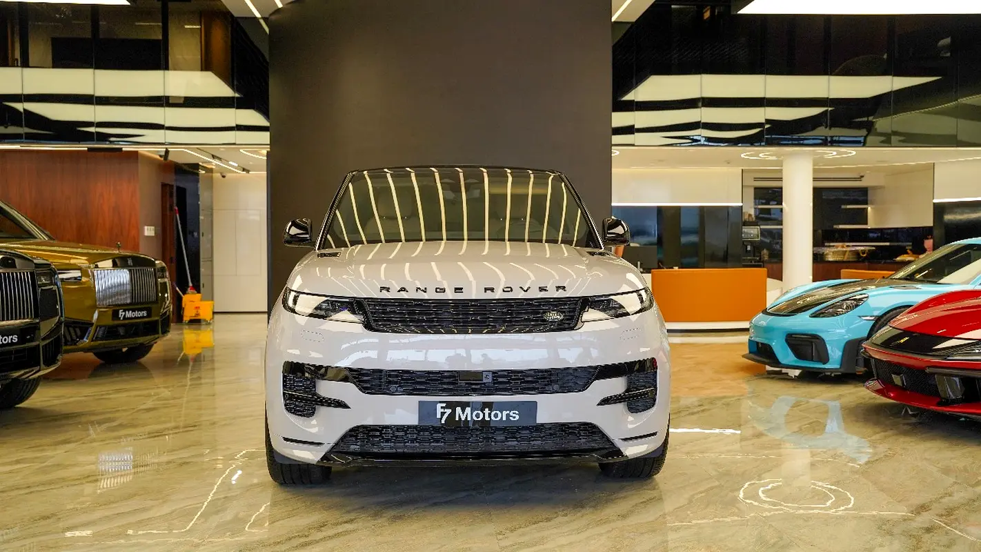 LAND ROVER Range Rover Sport Autobiography 2025 - photo 3 - Import Émirats | International Cars