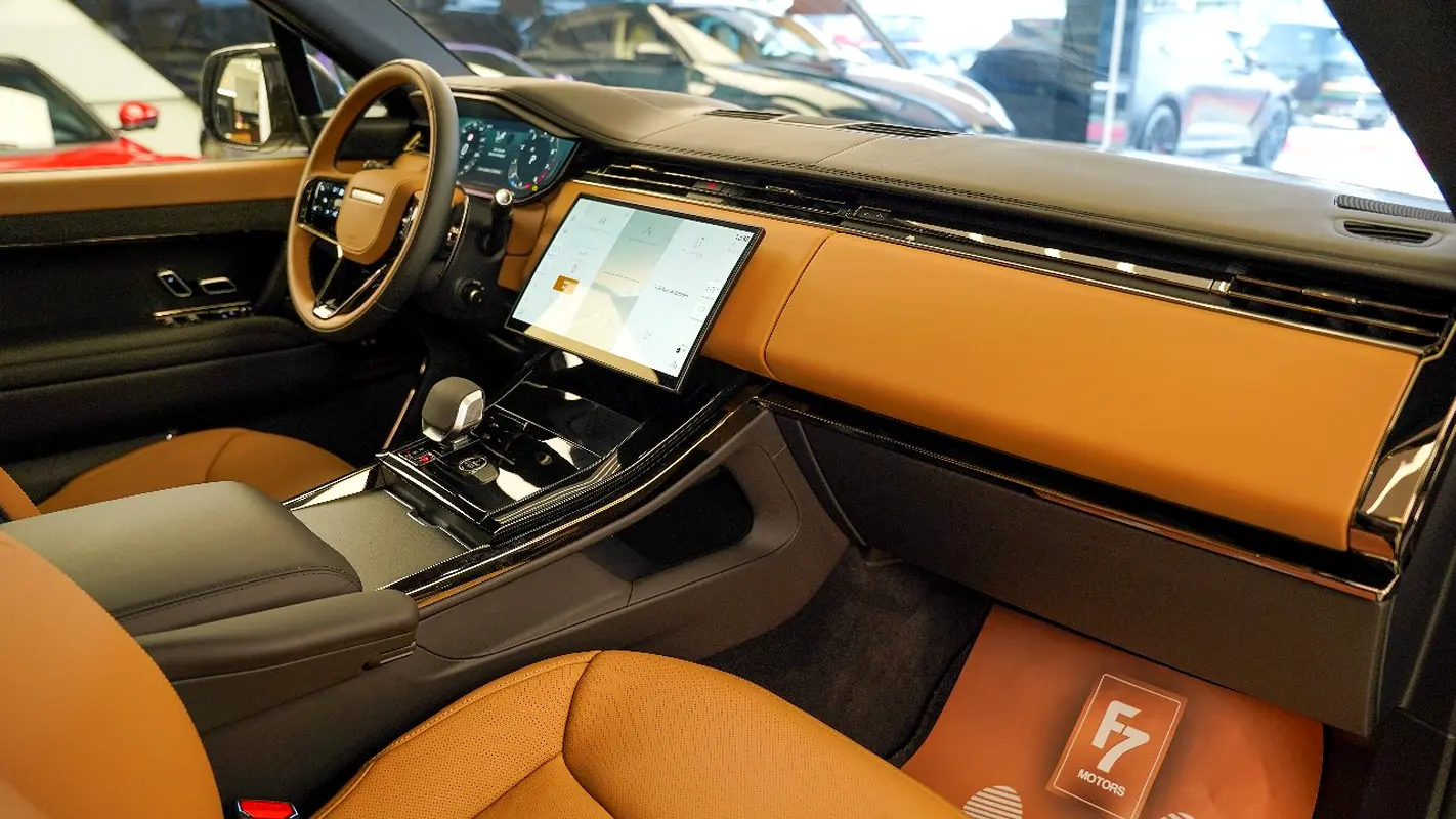 LAND ROVER Range Rover Sport Autobiography 2025 - photo 7 - Import Émirats | International Cars