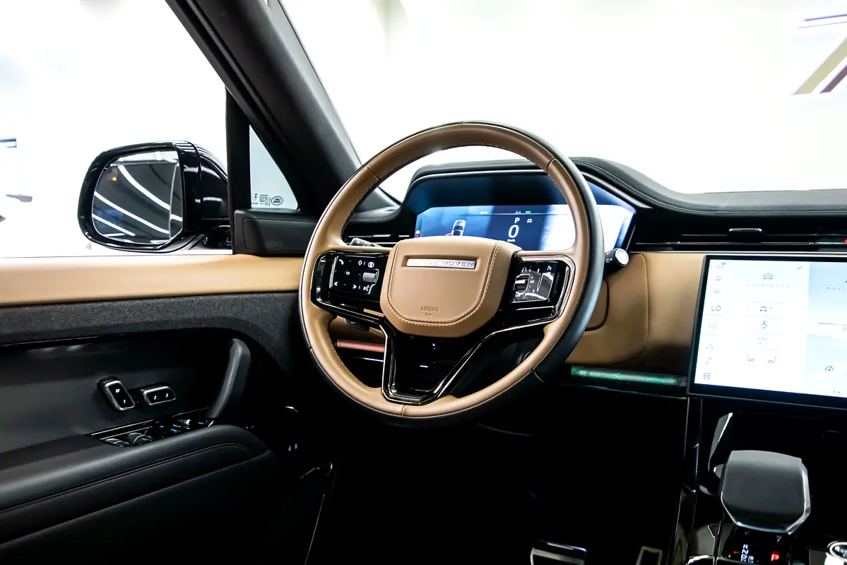 LAND ROVER Range Rover Sport P400 Dynamic HSE 2024 - photo 8 - Import Émirats | International Cars