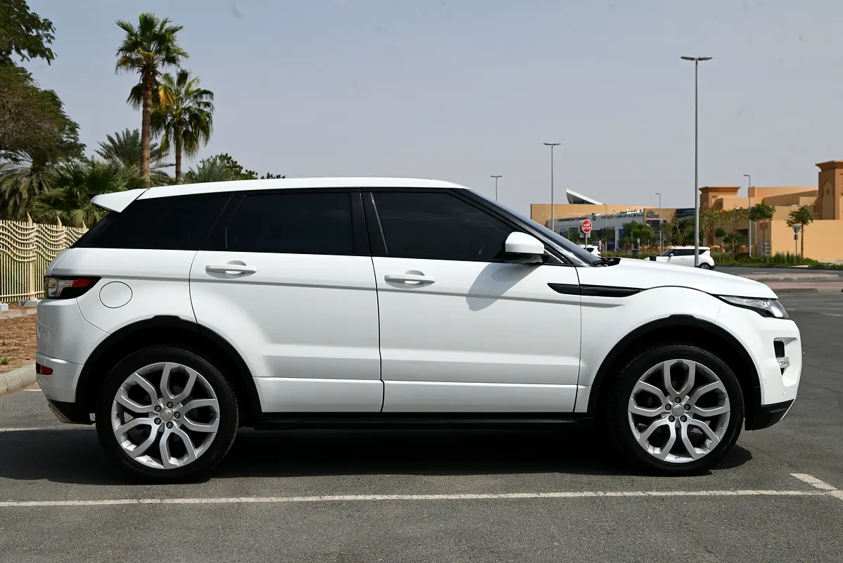 LAND ROVER Range Rover Evoque Dynamic SE 2014 - photo 5 - Import Émirats | International Cars