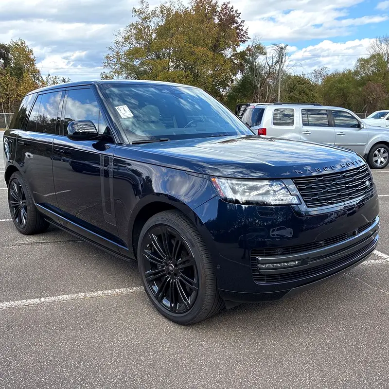 LAND ROVER Range Rover Vogue 2025 - photo 10 - Import Émirats | International Cars