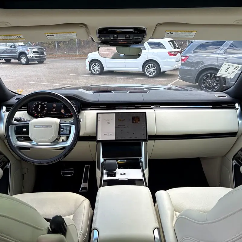 LAND ROVER Range Rover Vogue 2025 - photo 2 - Import Émirats | International Cars