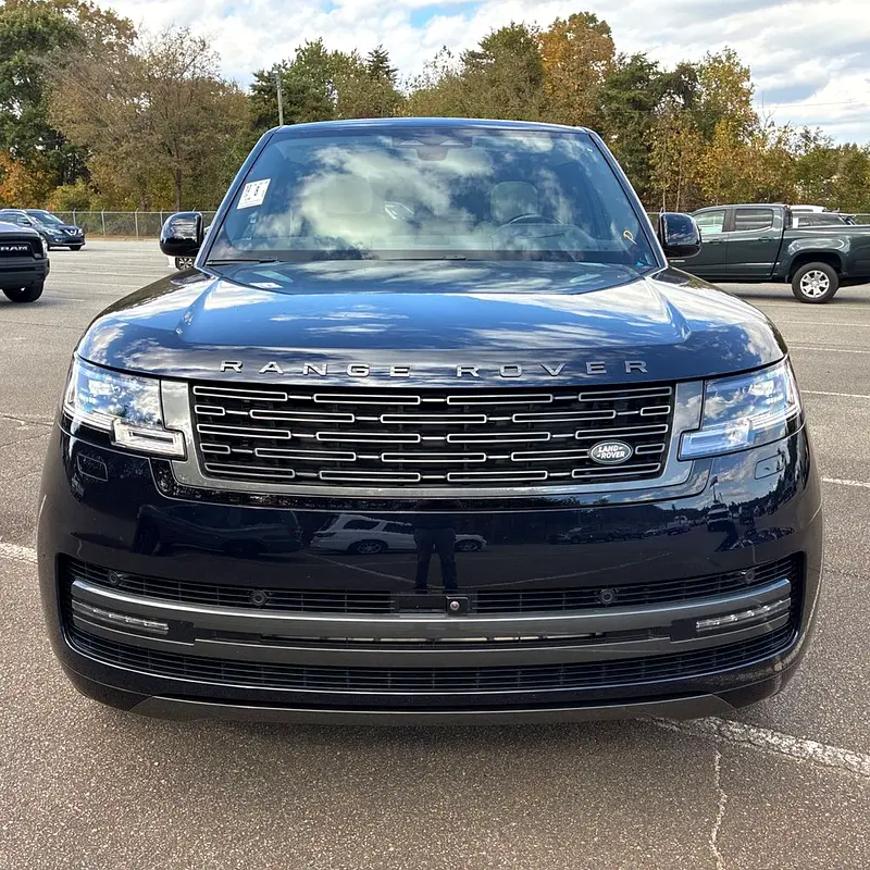 LAND ROVER Range Rover Vogue 2025 - photo 9 - Import Émirats | International Cars