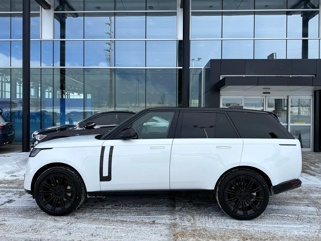 LAND ROVER Range Rover Vogue 2026 - photo 3 - Import Émirats | International Cars