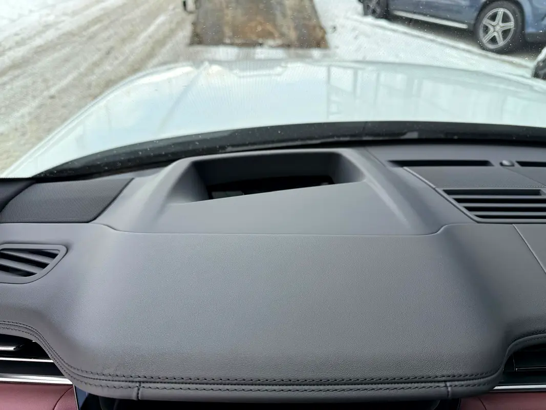 LAND ROVER Range Rover Vogue 2026 - photo 7 - Import Émirats | International Cars