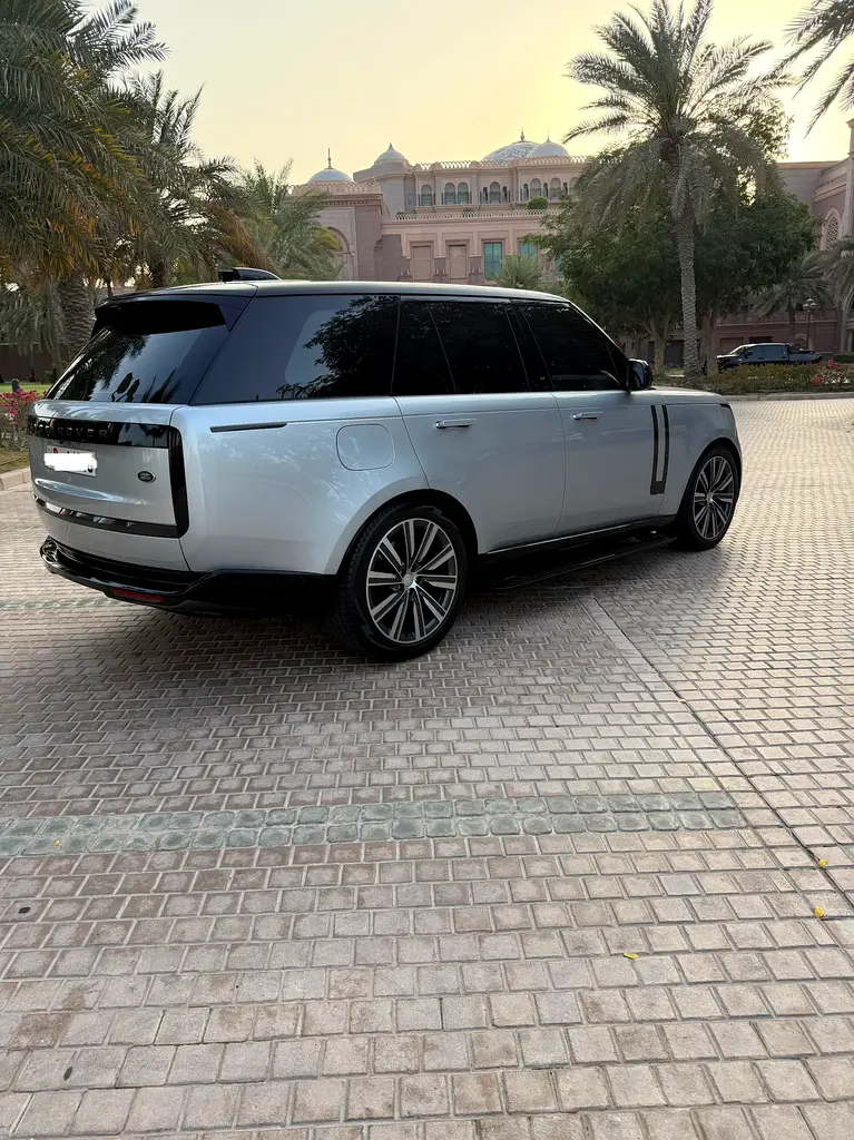 LAND ROVER Range Rover HSE 2023 - photo 2 - Import Émirats | International Cars