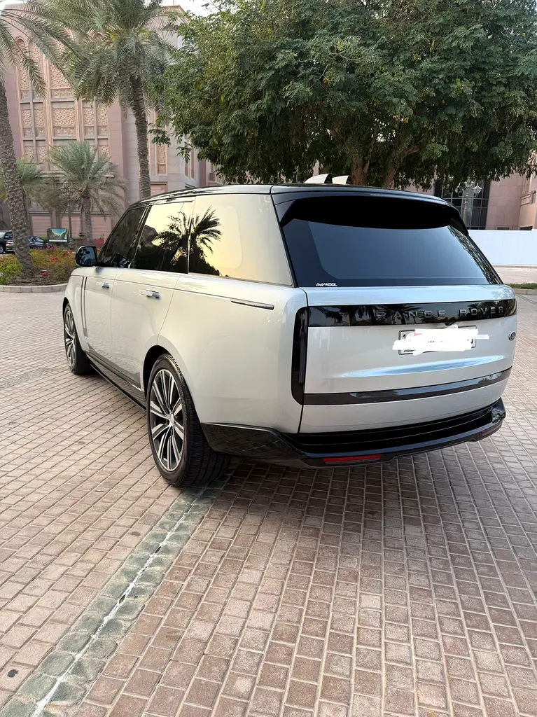 LAND ROVER Range Rover HSE 2023 - photo 4 - Import Émirats | International Cars