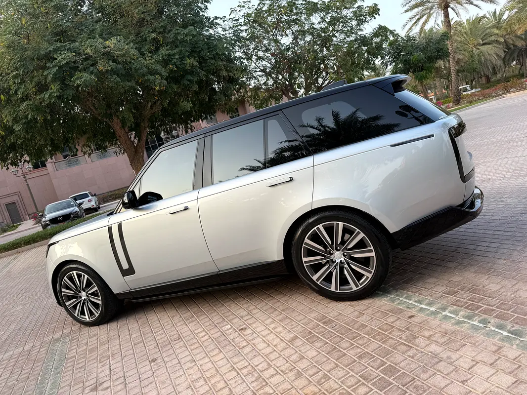 LAND ROVER Range Rover HSE 2023 - photo 5 - Import Émirats | International Cars