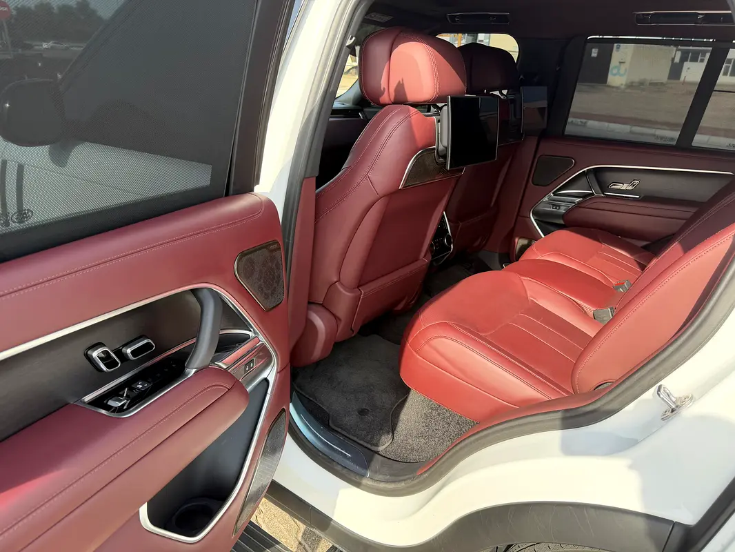 LAND ROVER Range Rover Autobiography 2023 - photo 10 - Import Émirats | International Cars