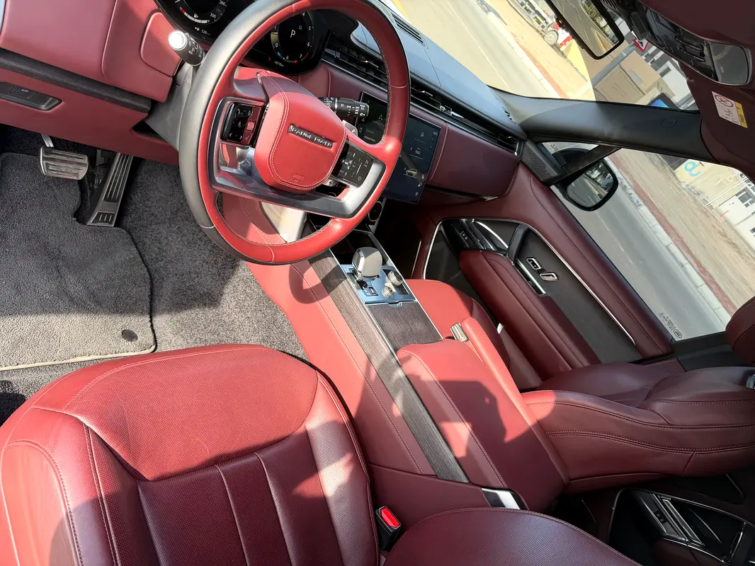 LAND ROVER Range Rover Autobiography 2023 - photo 11 - Import Émirats | International Cars