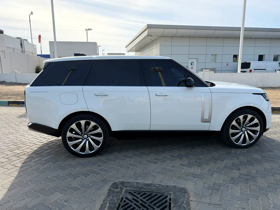 LAND ROVER Range Rover Autobiography 2023 - photo 4 - Import Émirats | International Cars