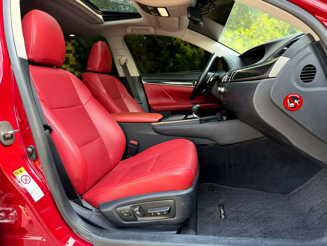 LEXUS GS-Series GS 250 2012 - photo 12 - Import Émirats | International Cars