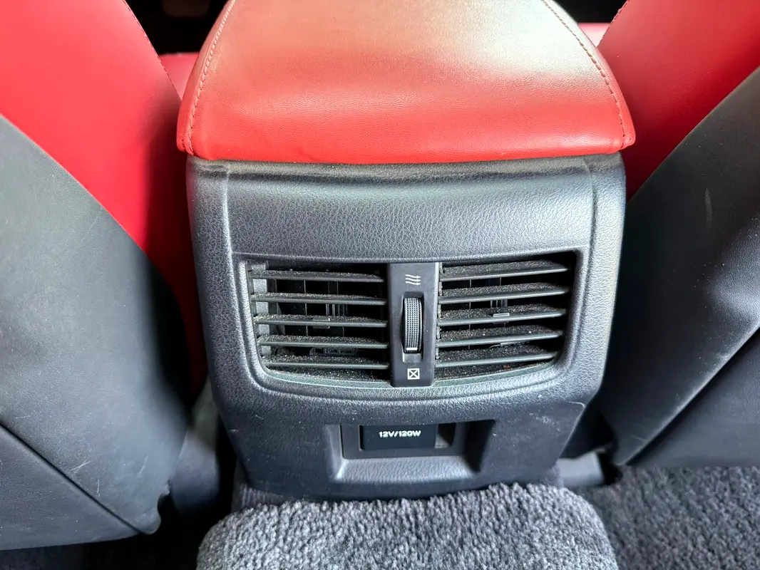 LEXUS GS-Series GS 250 2012 - photo 9 - Import Émirats | International Cars