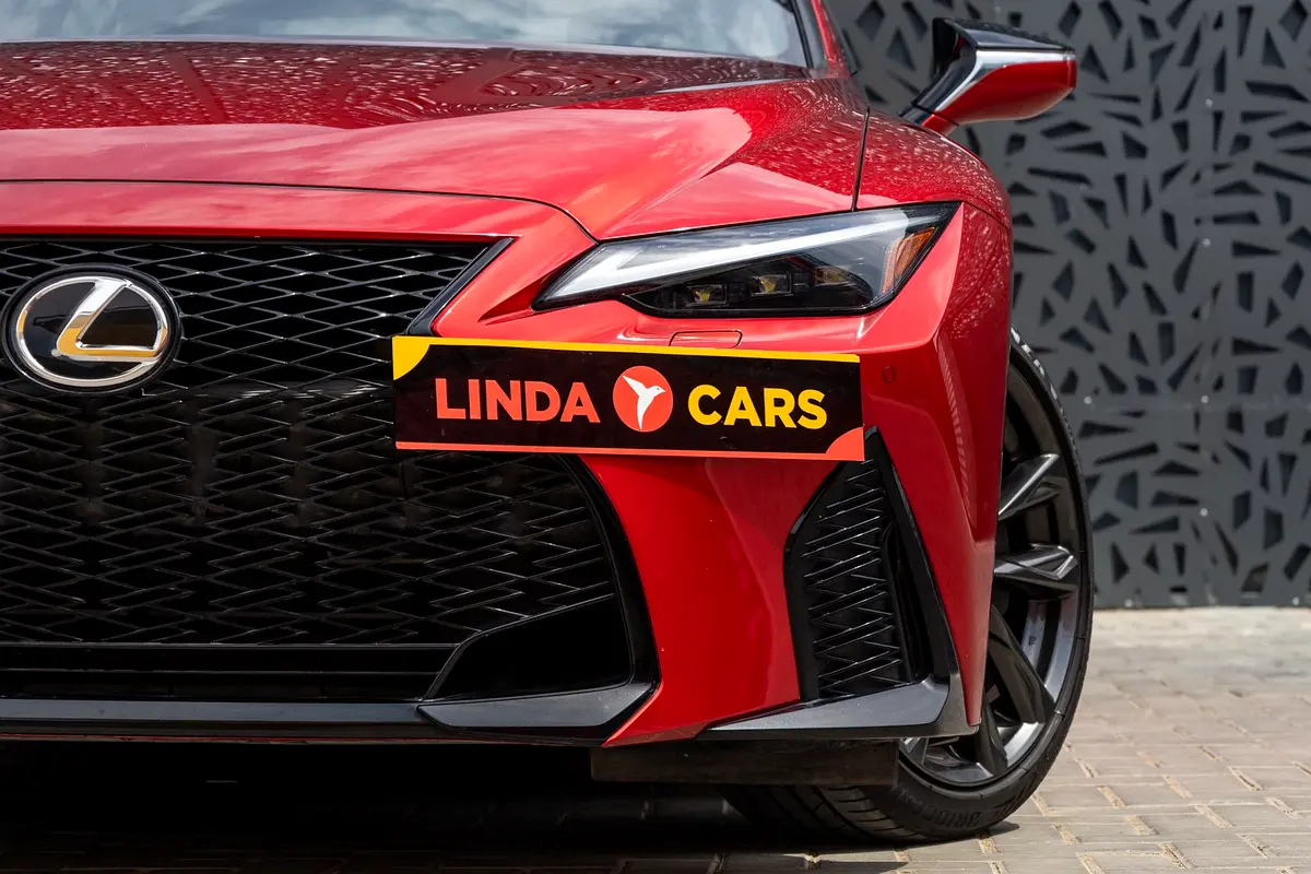 LEXUS IS-Series IS 350 F Sport 2024 - photo 4 - Import Émirats | International Cars
