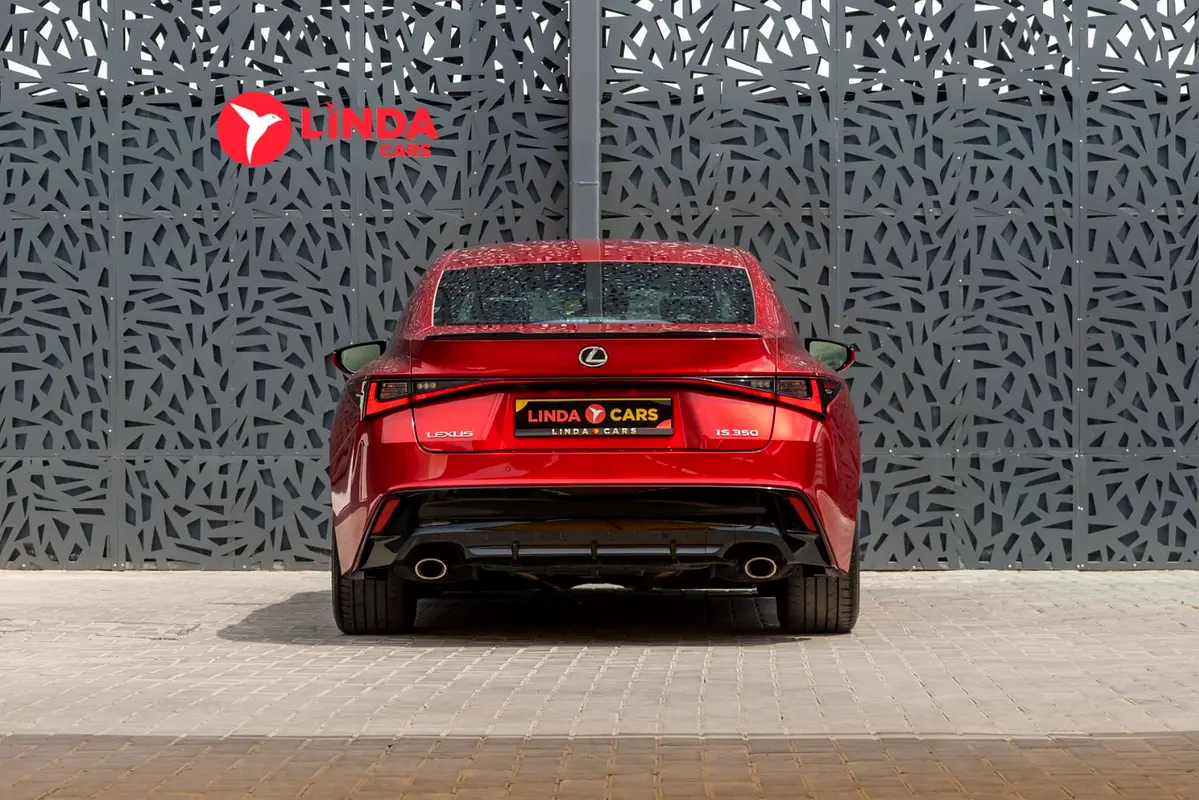 LEXUS IS-Series IS 350 F Sport 2024 - photo 5 - Import Émirats | International Cars