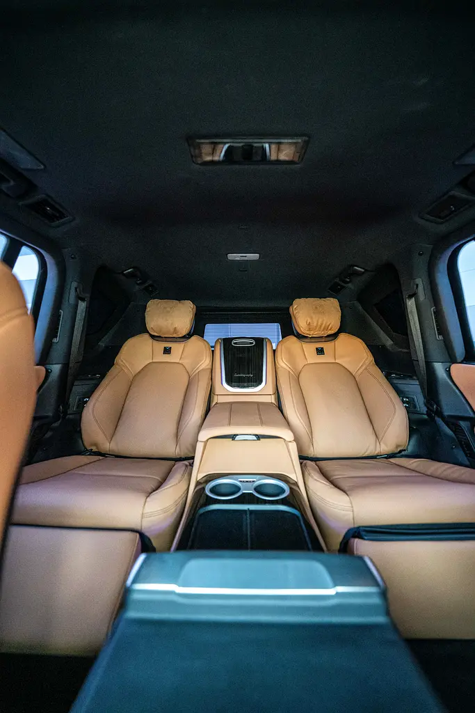 LEXUS LX-Series LX 600 Signature 2025 - photo 5 - Import Émirats | International Cars