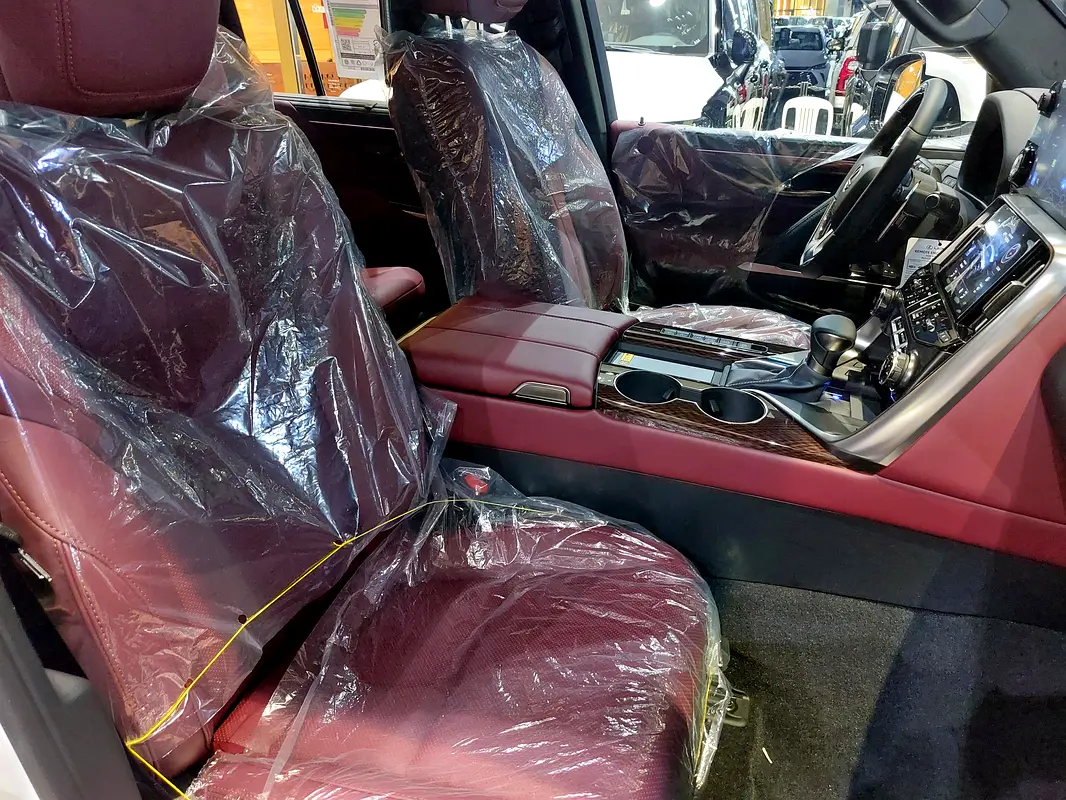 LEXUS LX-Series LX 600 Signature 2026 - photo 12 - Import Émirats | International Cars