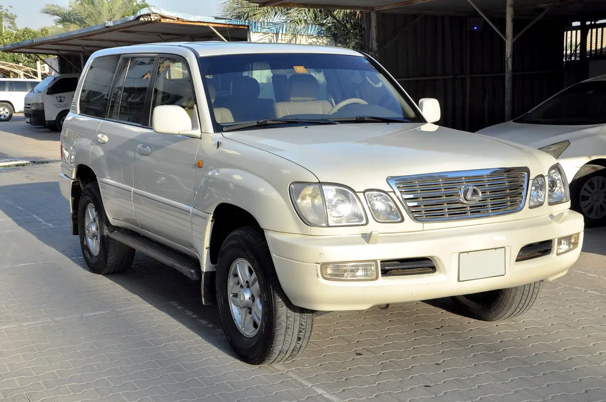 LEXUS LX-Series LX 470 1998 - photo 2 - Import Émirats | International Cars