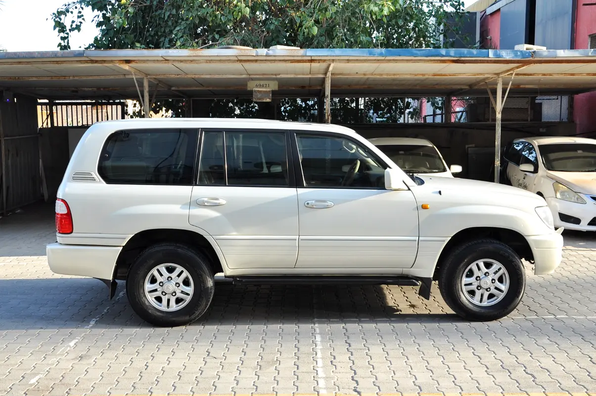 LEXUS LX-Series LX 470 1998 - photo 3 - Import Émirats | International Cars