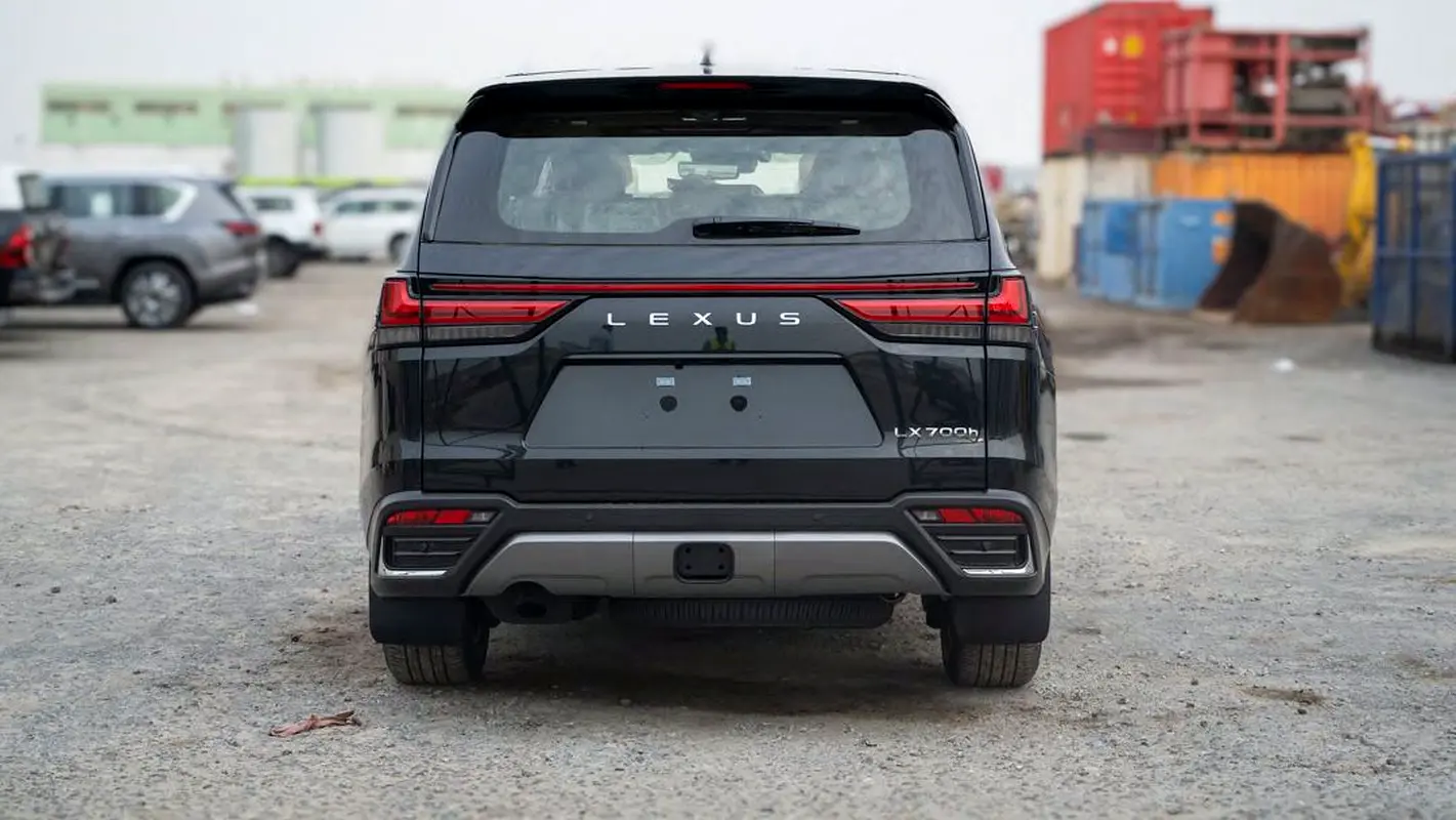 LEXUS LX-Series Other 2026 - photo 5 - Import Émirats | International Cars