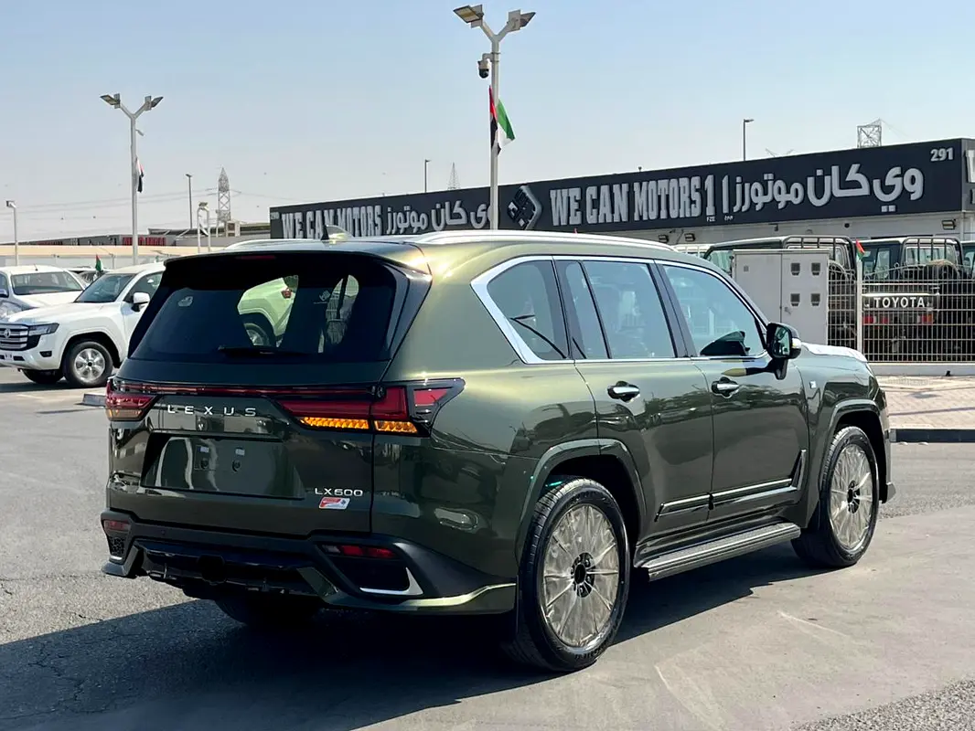 LEXUS LX-Series LX 600 F Sport 2025 - photo 5 - Import Émirats | International Cars