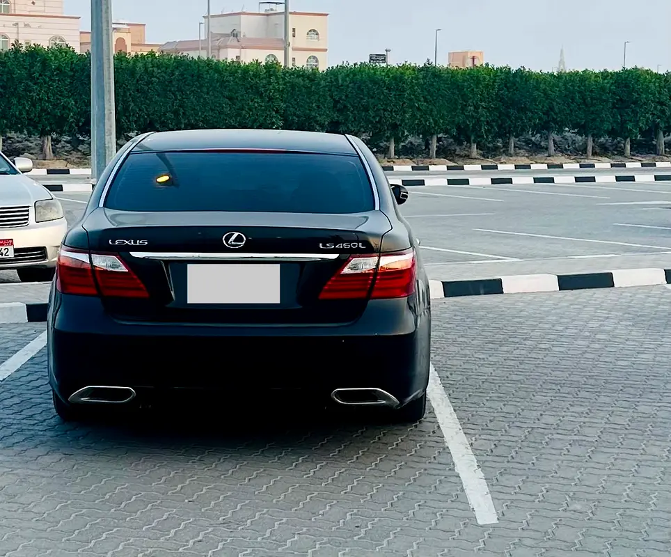 LEXUS LS-Series LS 460 Prestige Plus 2011 - photo 2 - Import Émirats | International Cars