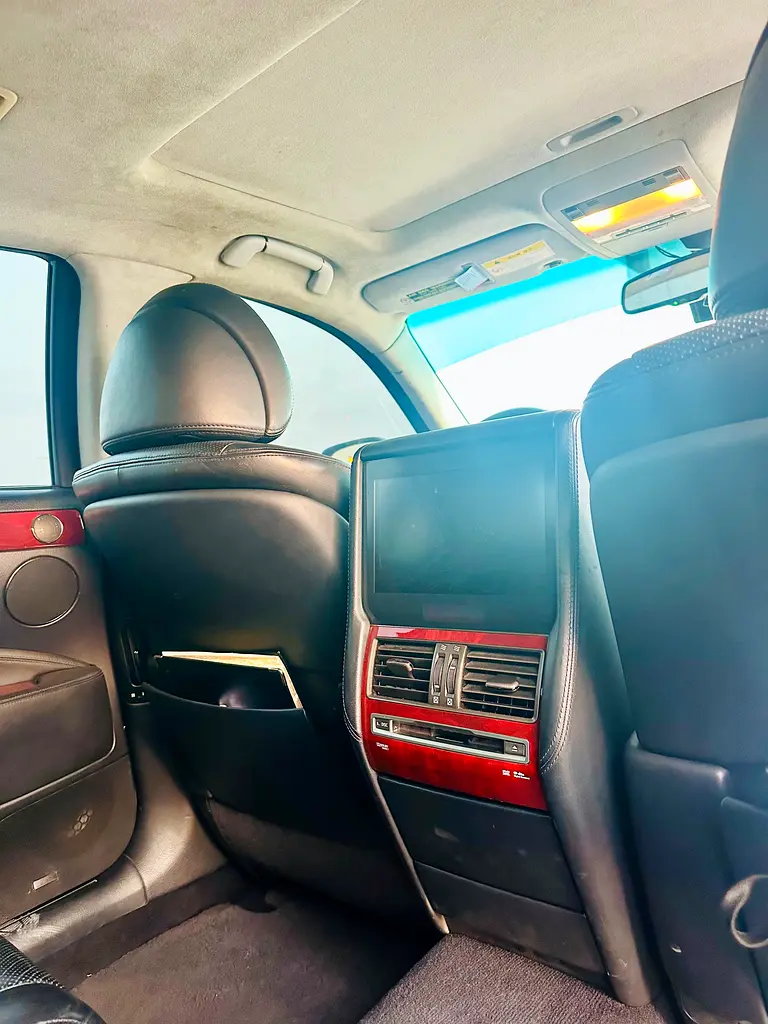 LEXUS LS-Series LS 460 Prestige Plus 2011 - photo 6 - Import Émirats | International Cars