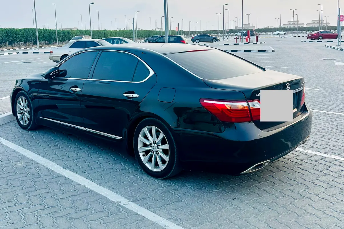 LEXUS LS-Series LS 460 Prestige Plus 2011 - photo 9 - Import Émirats | International Cars