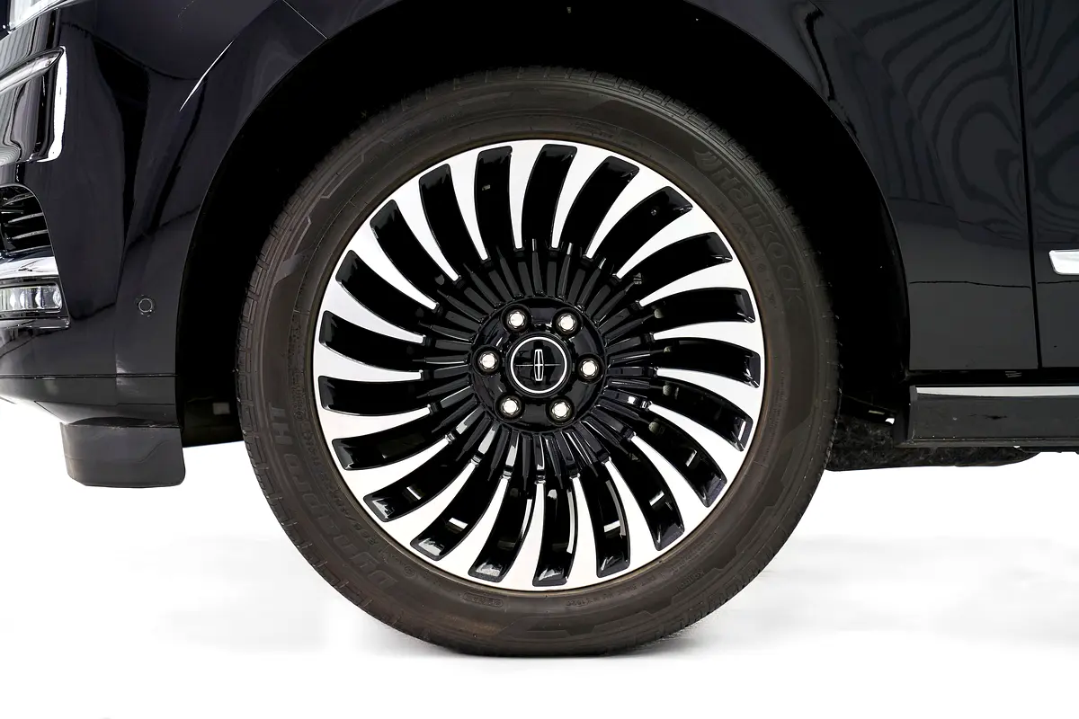 LINCOLN Navigator Presidential 2021 - photo 5 - Import Émirats | International Cars