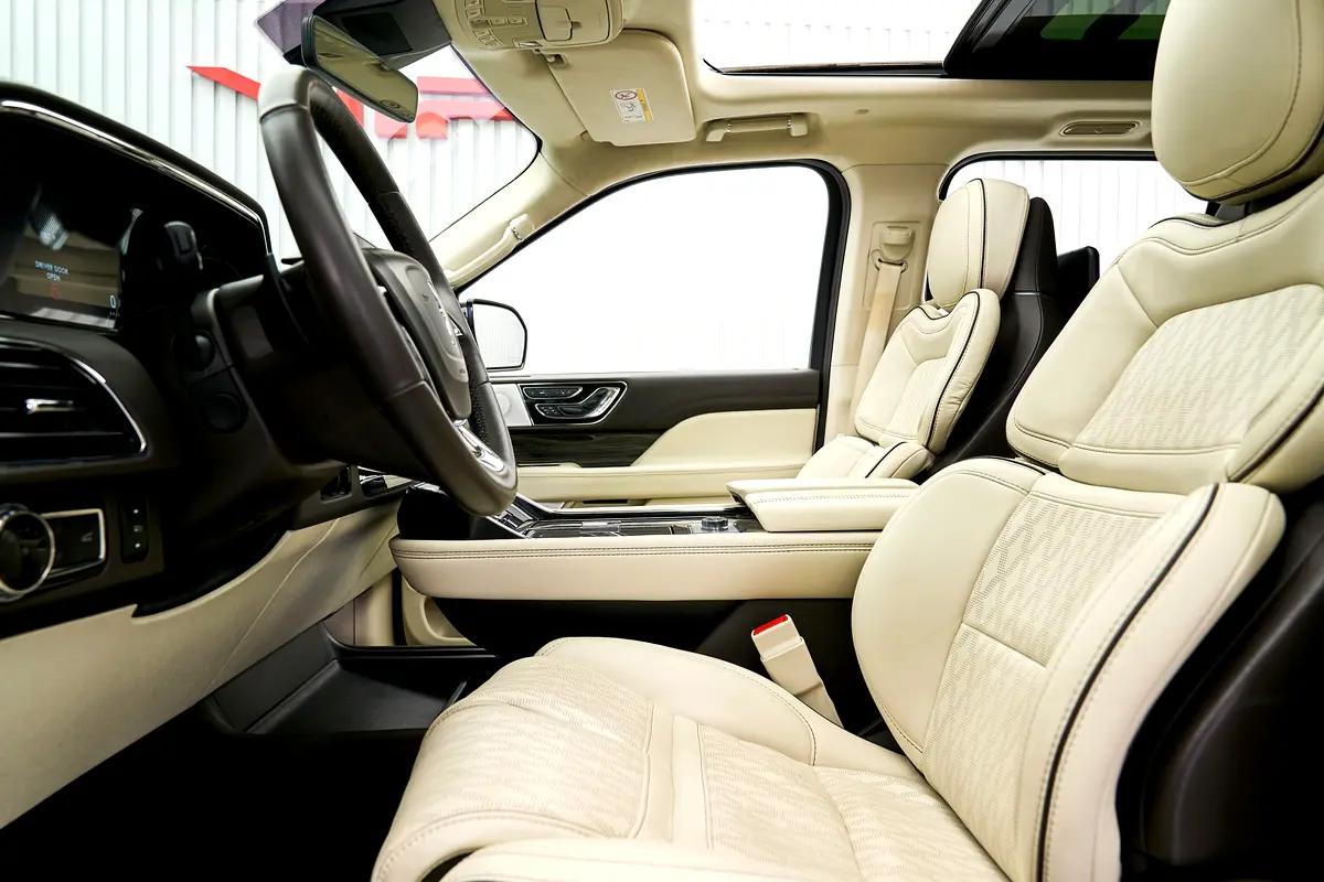 LINCOLN Navigator Presidential 2021 - photo 7 - Import Émirats | International Cars