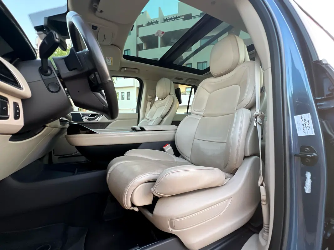 LINCOLN Navigator Reserve 2019 - photo 10 - Import Émirats | International Cars