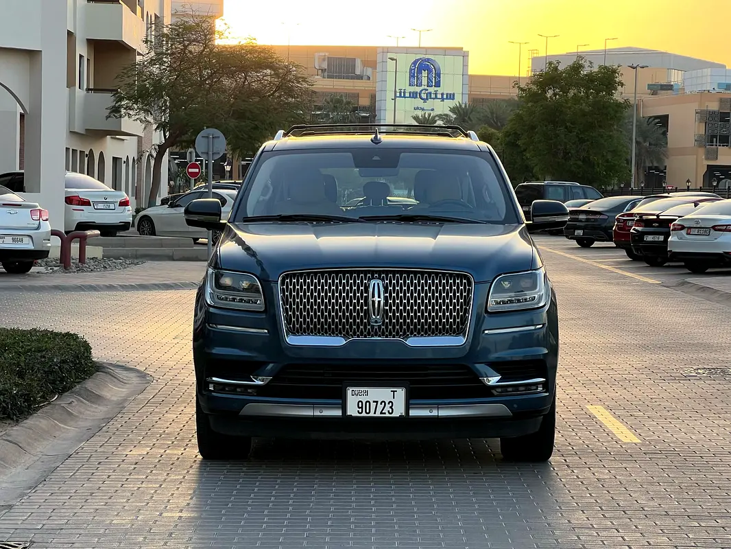 LINCOLN Navigator Reserve 2019 - photo 2 - Import Émirats | International Cars