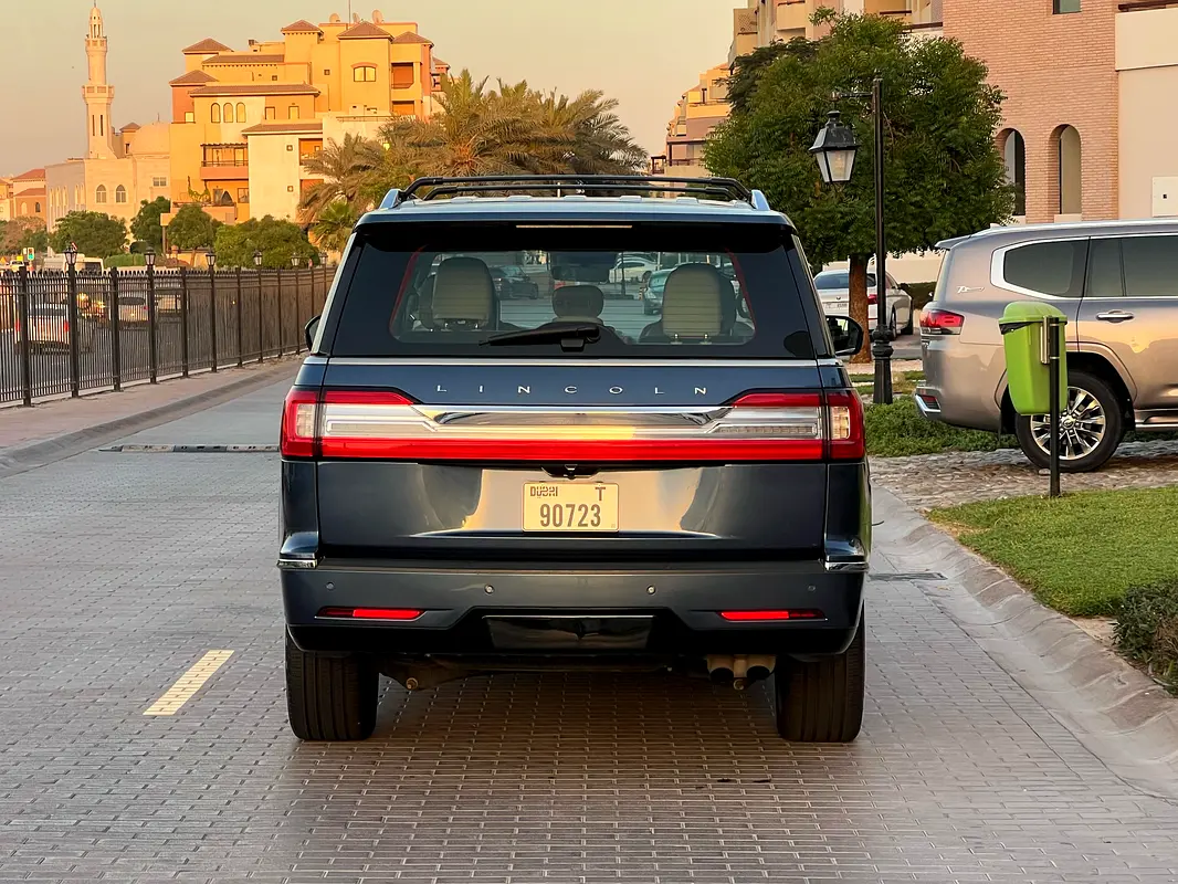 LINCOLN Navigator Reserve 2019 - photo 3 - Import Émirats | International Cars