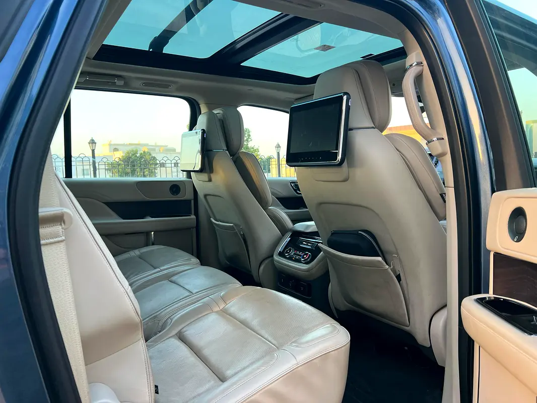 LINCOLN Navigator Reserve 2019 - photo 8 - Import Émirats | International Cars