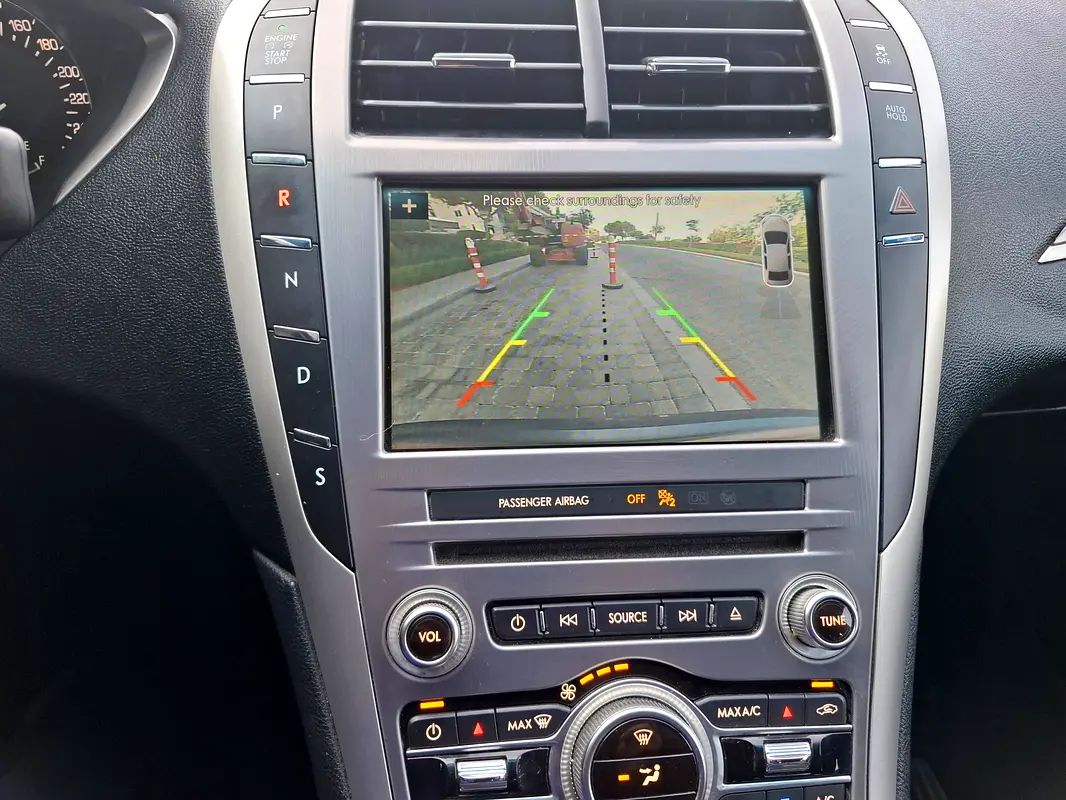 LINCOLN MKZ Reserve 2018 - photo 10 - Import Émirats | International Cars