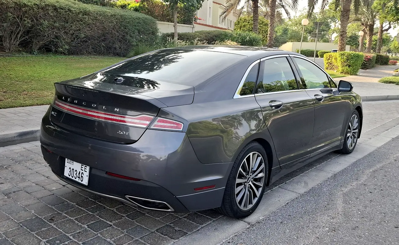 LINCOLN MKZ Reserve 2018 - photo 5 - Import Émirats | International Cars
