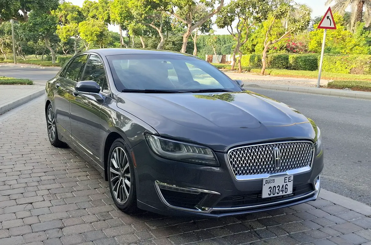 LINCOLN MKZ Reserve 2018 - photo 7 - Import Émirats | International Cars