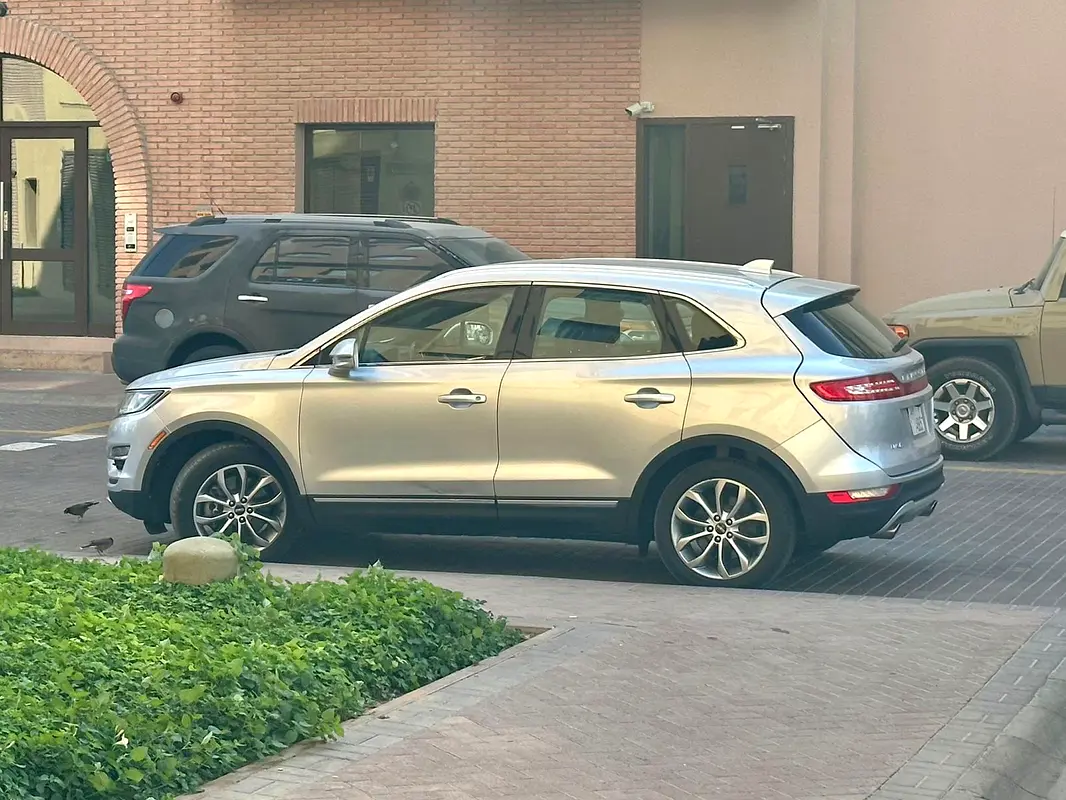 LINCOLN MKC Premiere 2015 - photo 7 - Import Émirats | International Cars