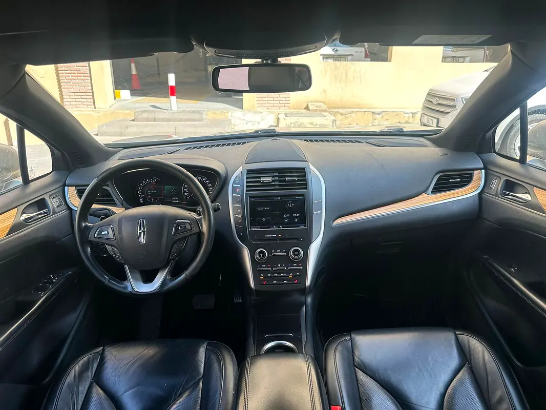 LINCOLN MKC Premiere 2015 - photo 8 - Import Émirats | International Cars