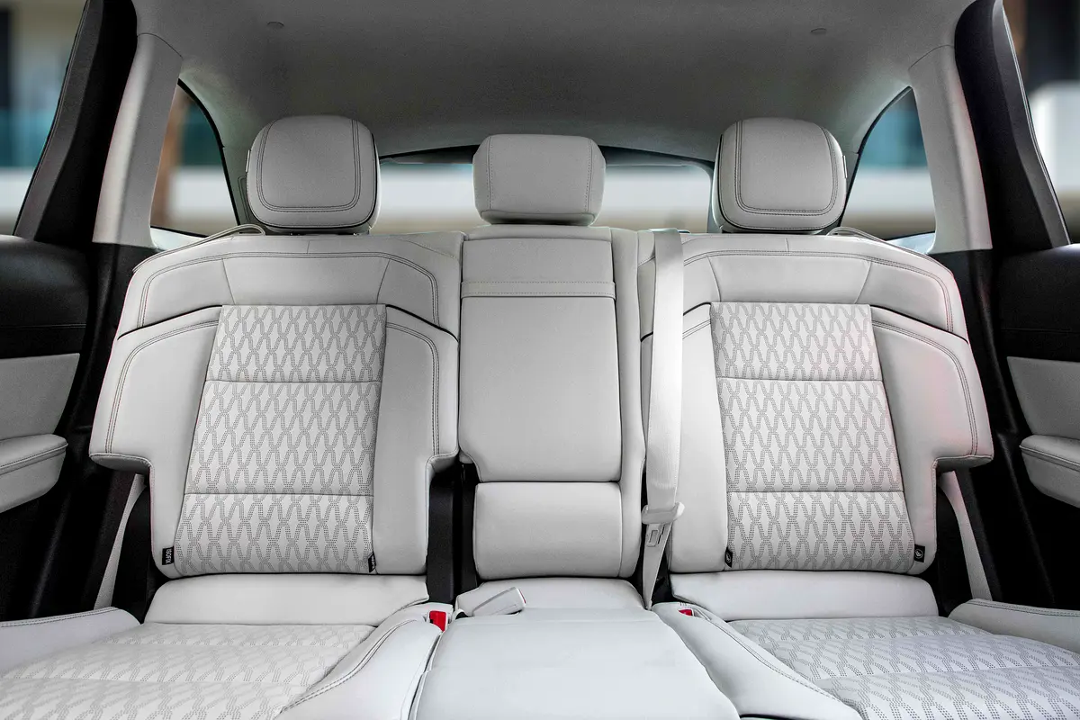 LINCOLN Nautilus Presidential 2024 - photo 12 - Import Émirats | International Cars