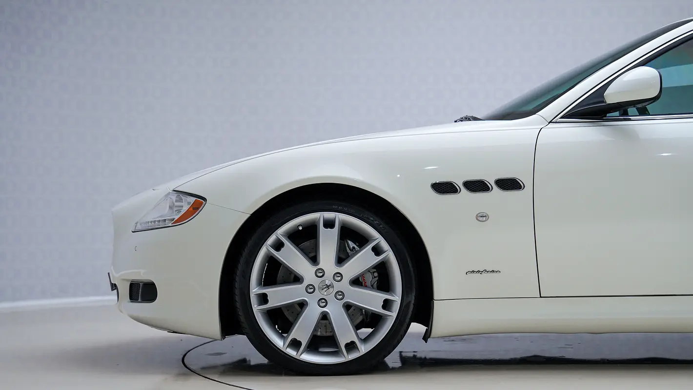 MASERATI Quattroporte S 2012 - photo 3 - Import Émirats | International Cars