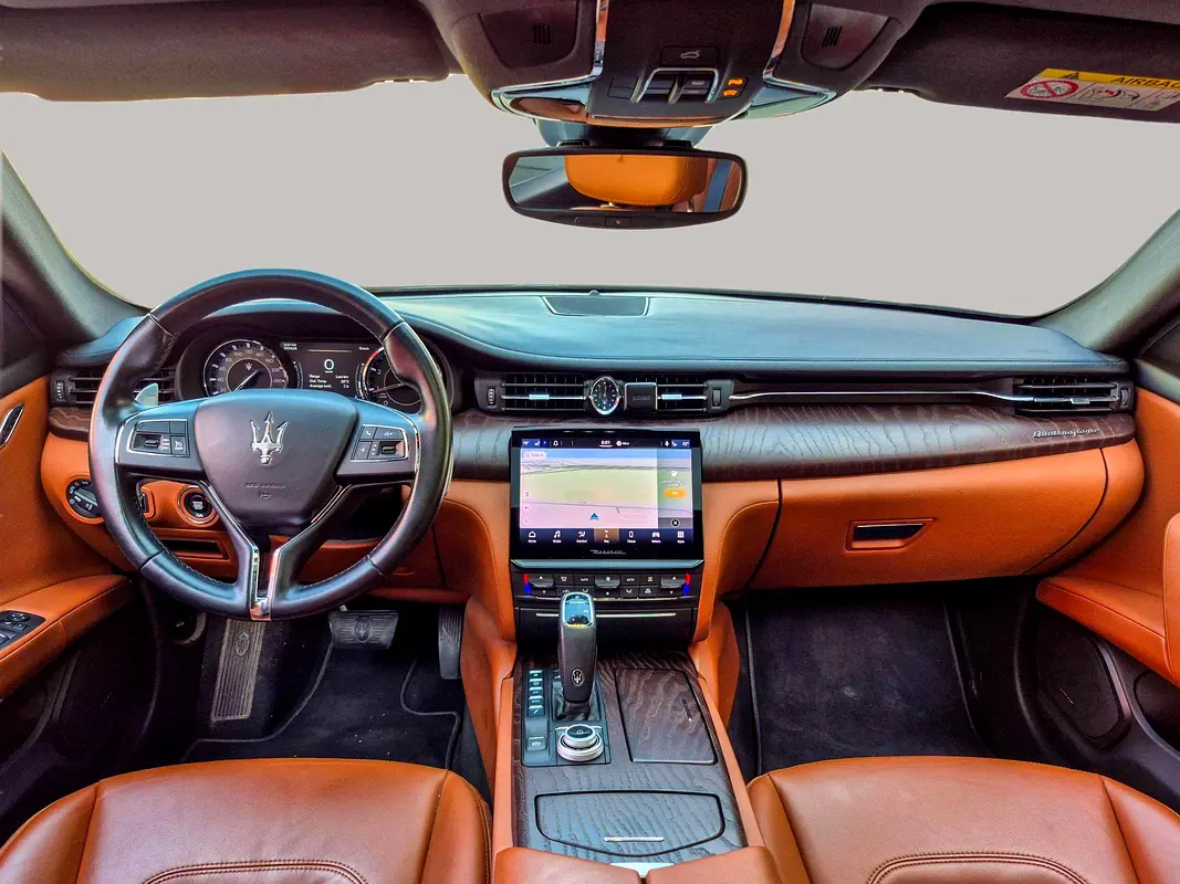 MASERATI Quattroporte GT 2023 - photo 10 - Import Émirats | International Cars