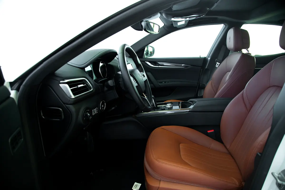 MASERATI Ghibli Other 2021 - photo 7 - Import Émirats | International Cars